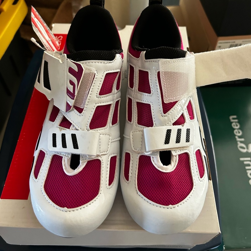 Garneau cycle shoes